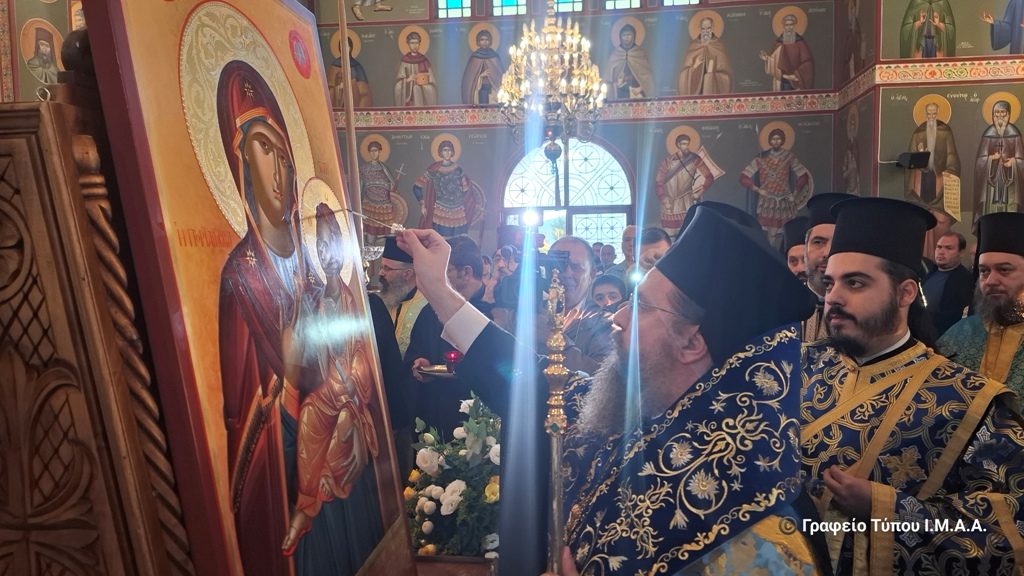 Αντίγραφο της Παναγίας Πορταΐτισσας υποδέχθηκε η Αγία Βαρβάρα Αγρινίου - μια φωτογραφία 4