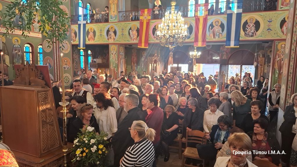Αντίγραφο της Παναγίας Πορταΐτισσας υποδέχθηκε η Αγία Βαρβάρα Αγρινίου - μια φωτογραφία 11