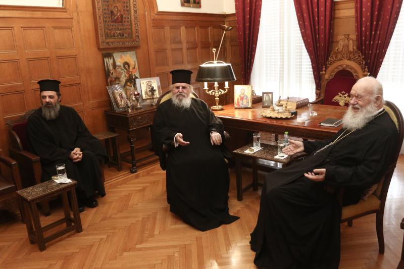 Διαδοχικές συναντήσεις του Αρχιεπισκόπου Ιερωνύμου στην Αρχιεπισκοπή - μια φωτογραφία 3