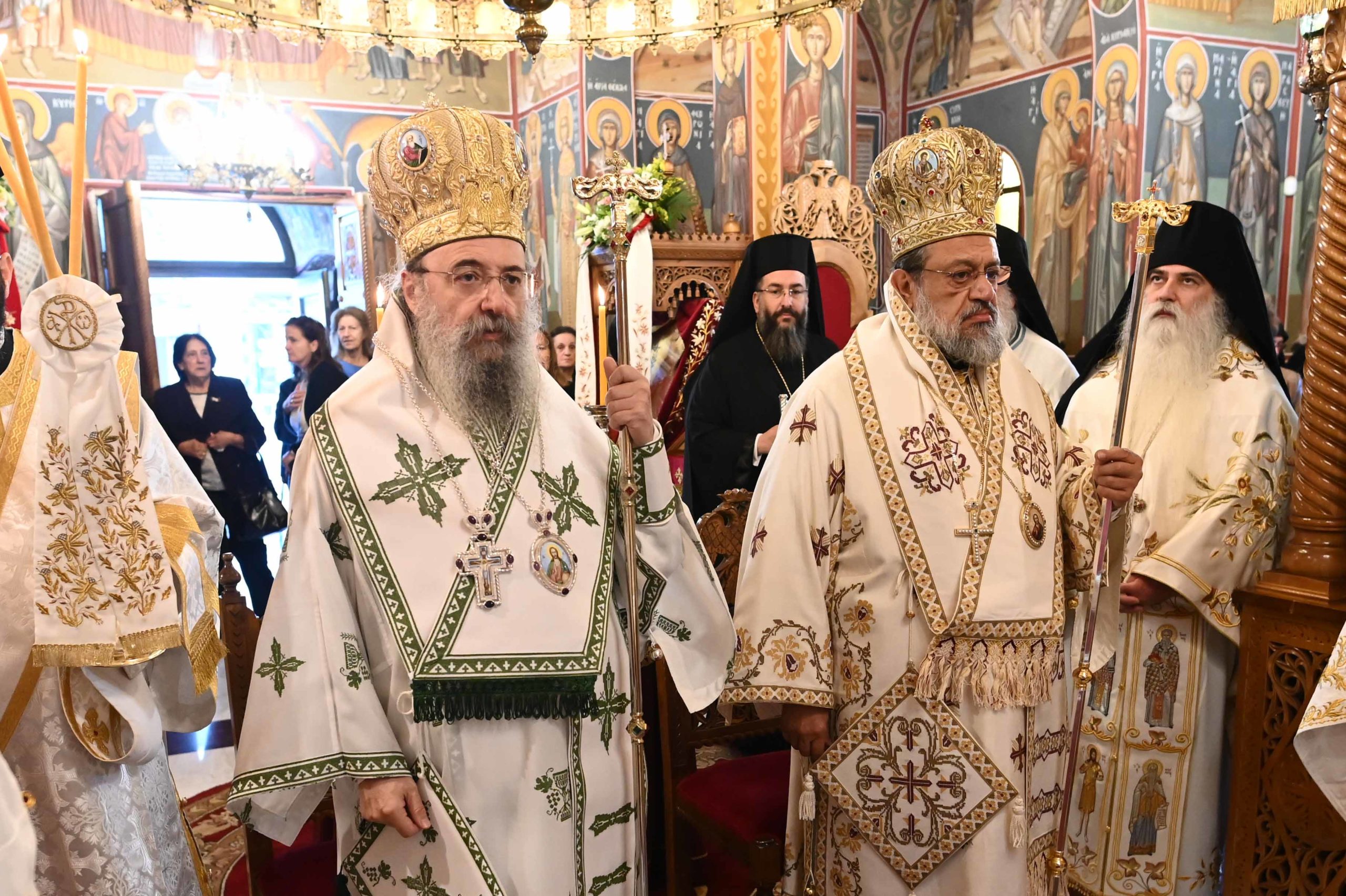 Αρχιερατικό Μνημόσυνο για τον π. Ιωήλ Γιαννακόπουλο τελέστηκε στη Καλαμάτα - μια φωτογραφία 8