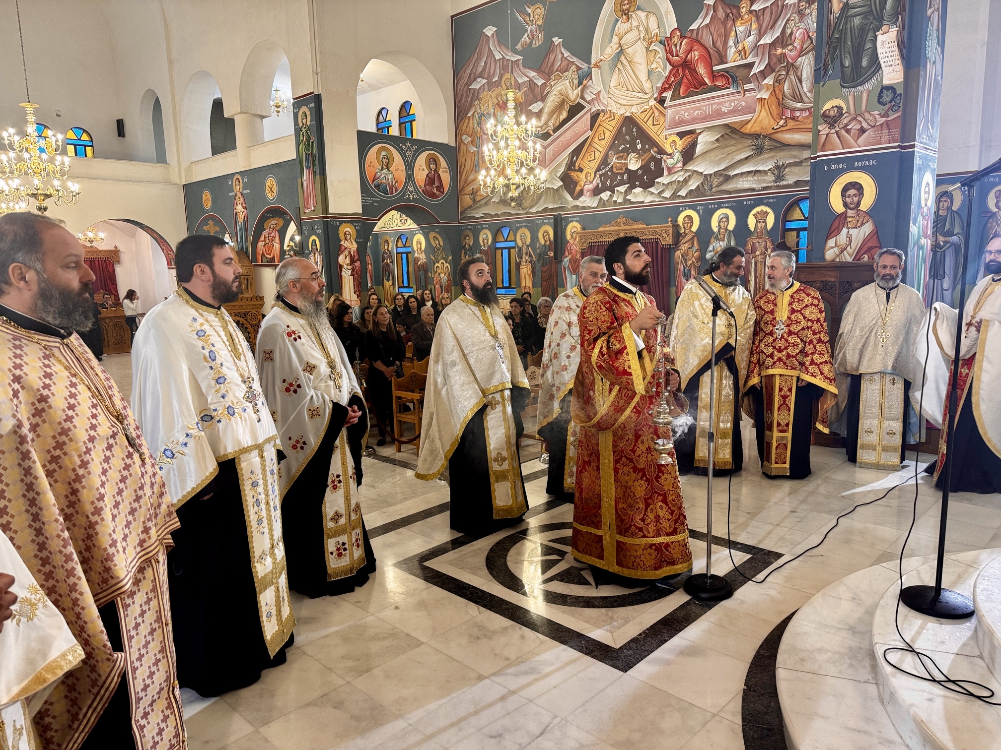 Με λαμπρότητα υποδέχθηκε το Περιστέρι τον Άγιο Κωνσταντίνο τον Υδραίο - μια φωτογραφία 7