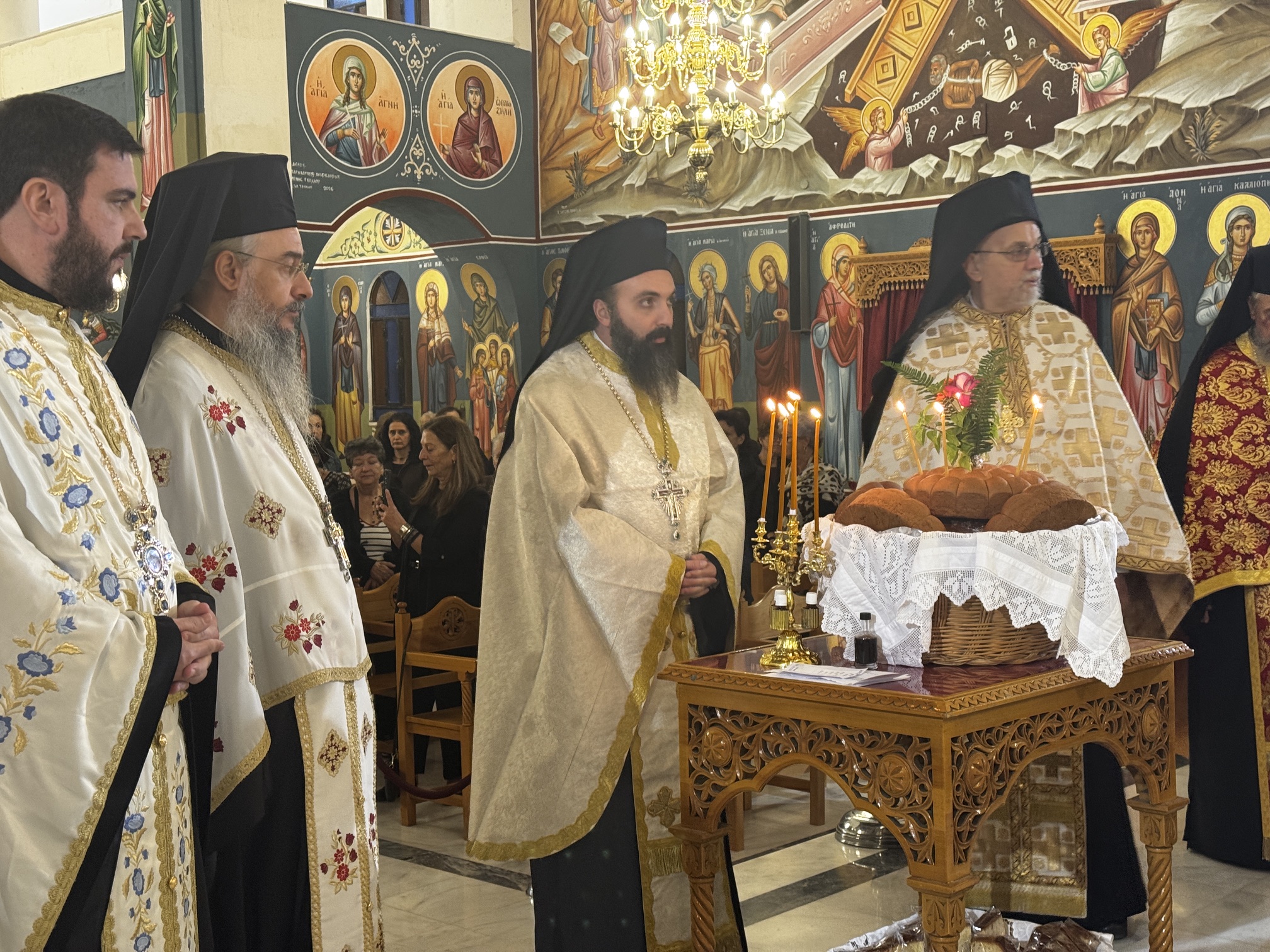 Με λαμπρότητα υποδέχθηκε το Περιστέρι τον Άγιο Κωνσταντίνο τον Υδραίο - μια φωτογραφία 10