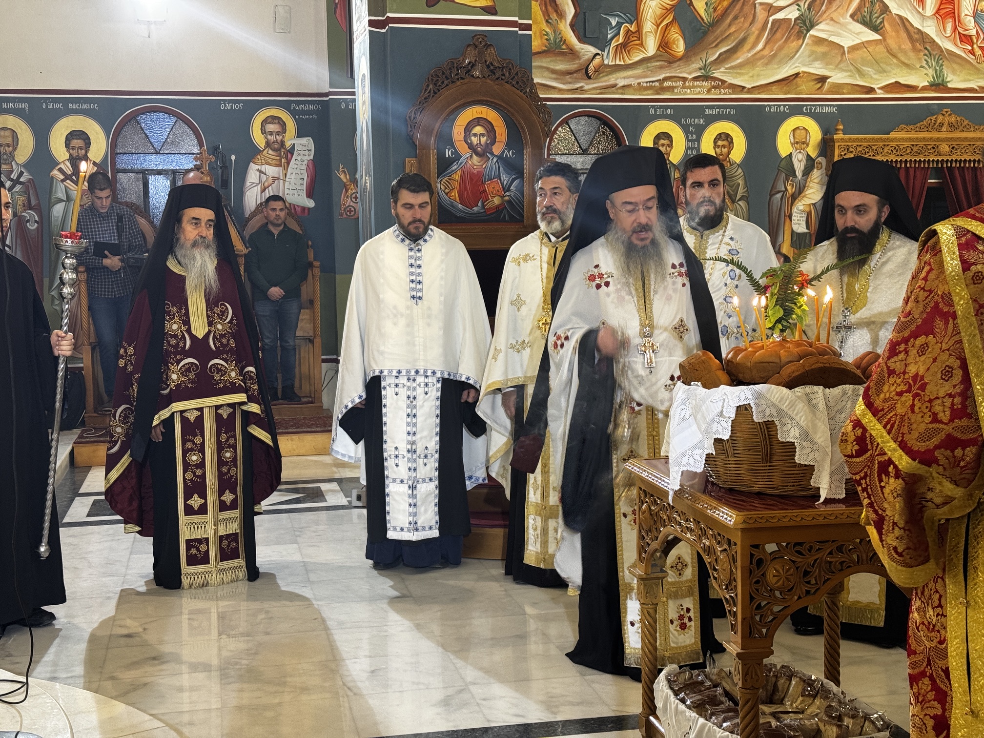 Με λαμπρότητα υποδέχθηκε το Περιστέρι τον Άγιο Κωνσταντίνο τον Υδραίο - μια φωτογραφία 12