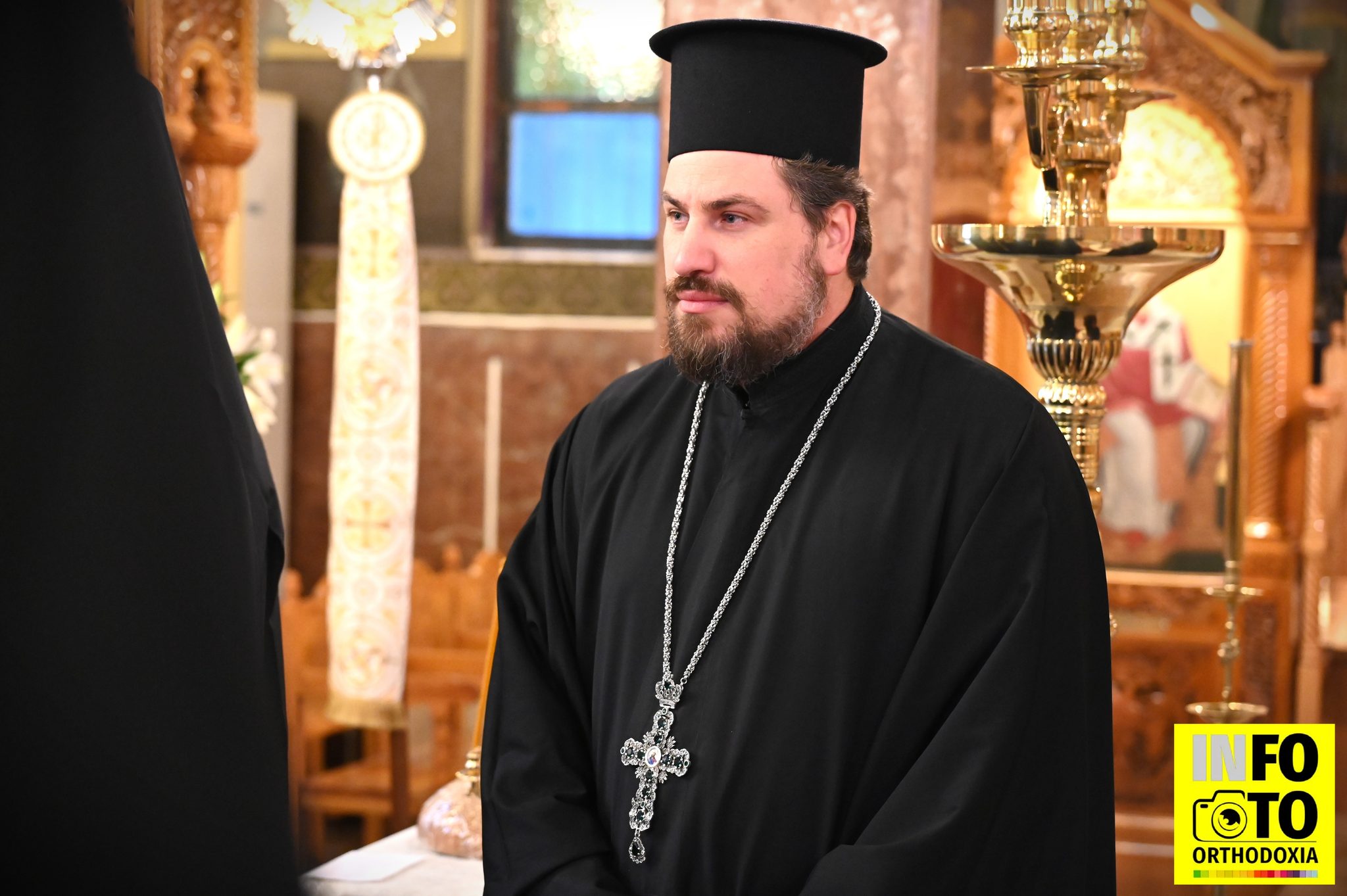 Ρωγών Φιλόθεος: «Απογοητευτήκαμε γιατί πρώτα γοητευτήκαμε από τον κόσμο αυτό» - μια φωτογραφία 3