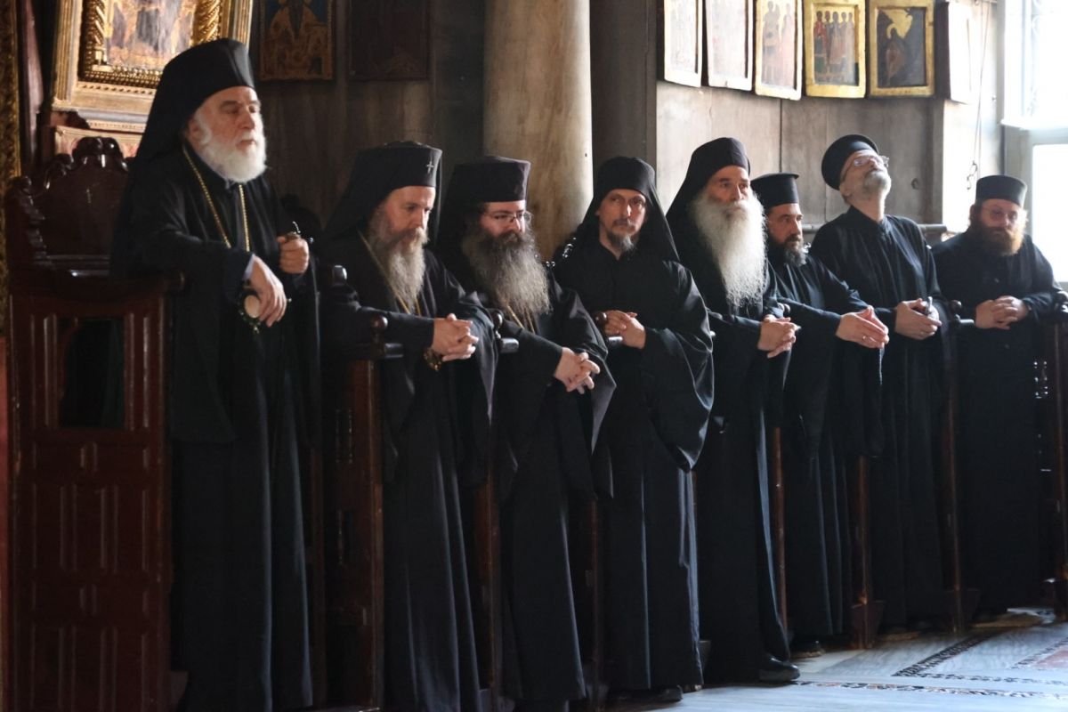Ο Πατριάρχης Βουλγαρίας ενώπιον της Παναγίας Πορταΐτισσας στο Άγιον Όρος - μια φωτογραφία 4
