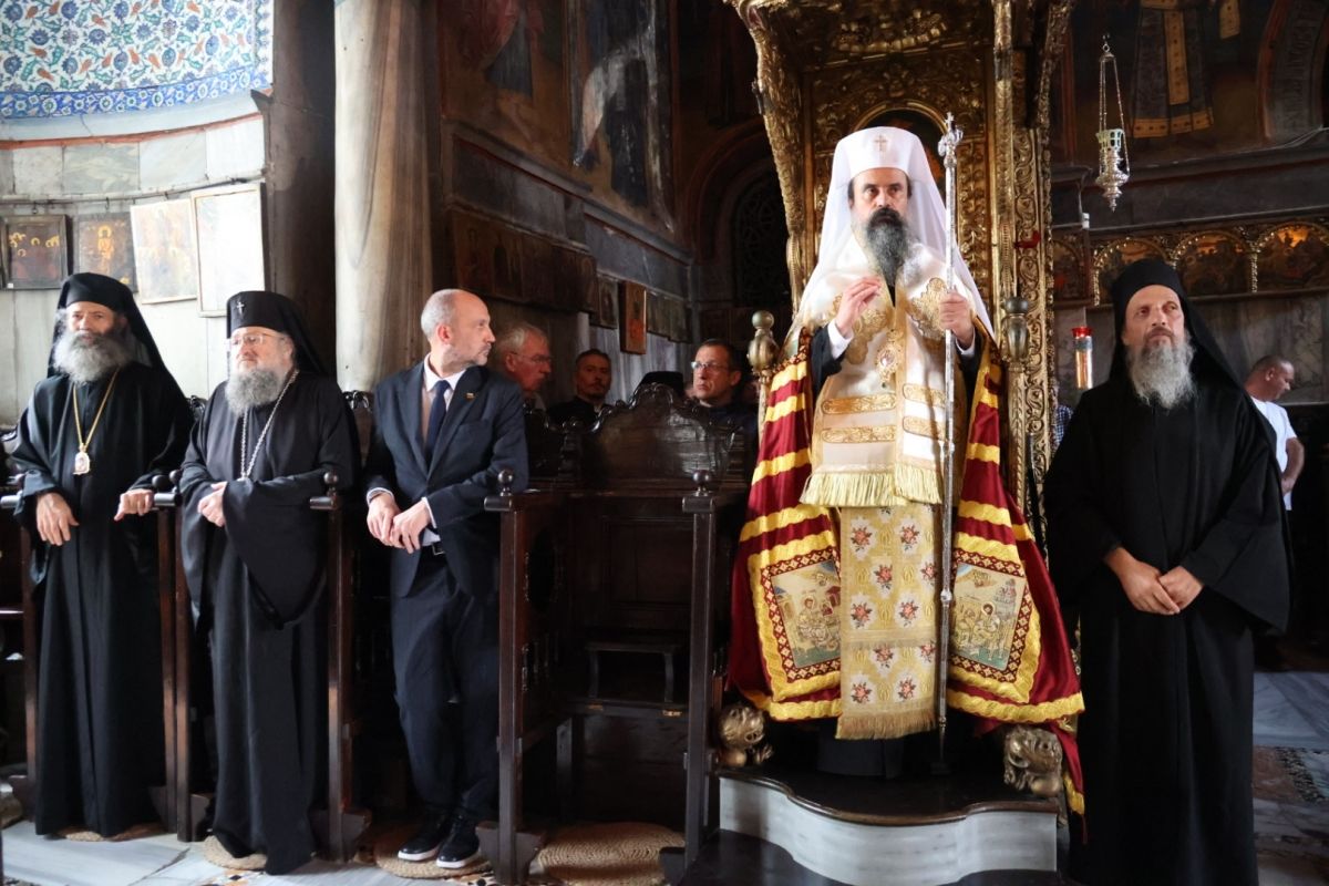 Ο Πατριάρχης Βουλγαρίας ενώπιον της Παναγίας Πορταΐτισσας στο Άγιον Όρος - μια φωτογραφία 12