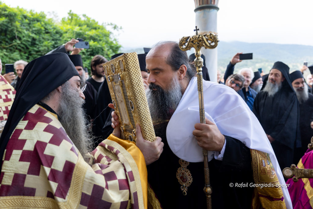 Ο Πατριάρχης Βουλγαρίας Δανιήλ επισκέφθηκε τη Μονή Βατοπαιδίου στο Άγιον Όρος - μια φωτογραφία 8
