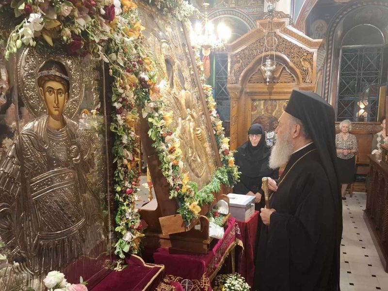 H Χαλκίδα τίμησε με Αγρυπνία τον Απόστολο Ιάκωβο τον Aδελφόθεο - μια φωτογραφία 4