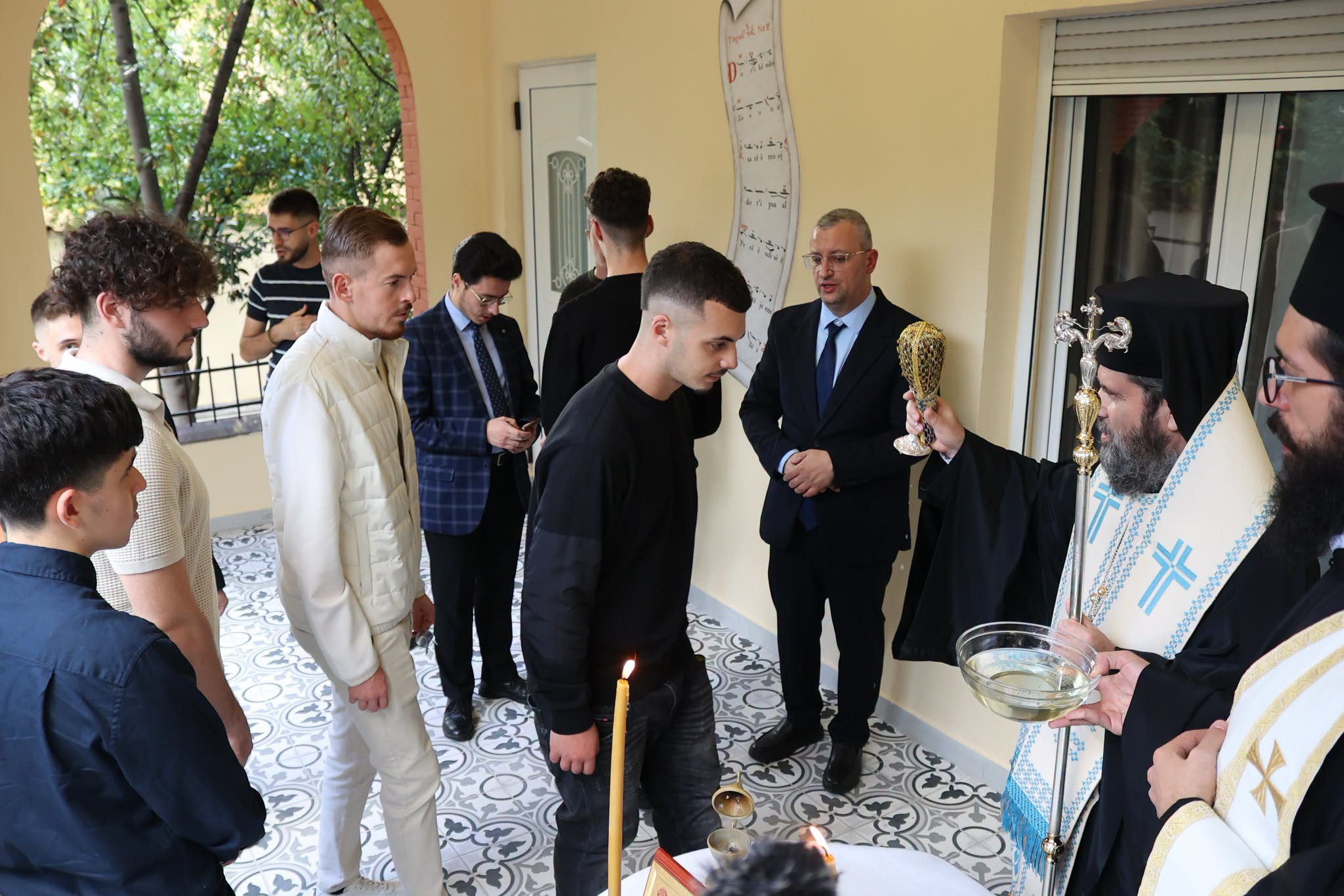 Εγκαινιάστηκε το νέο κτίριο της Σχολής Βυζαντινής Μουσικής στα Τίρανα - μια φωτογραφία 10