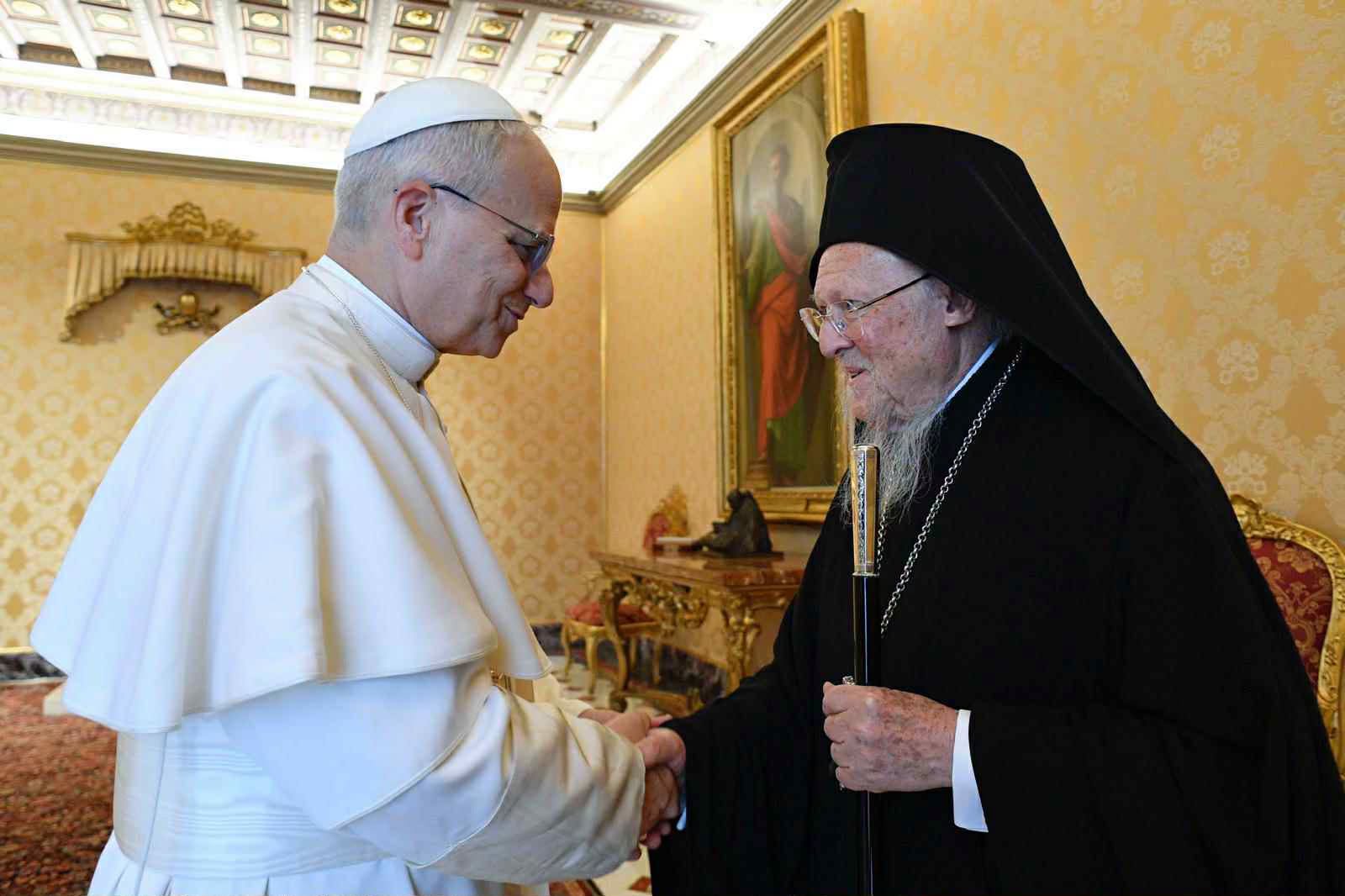 Ο Βαρθολομαίος ευχήθηκε στον Πάπα Λέοντα ταχεία ανάρρωση στο Βατικανό - μια φωτογραφία 1