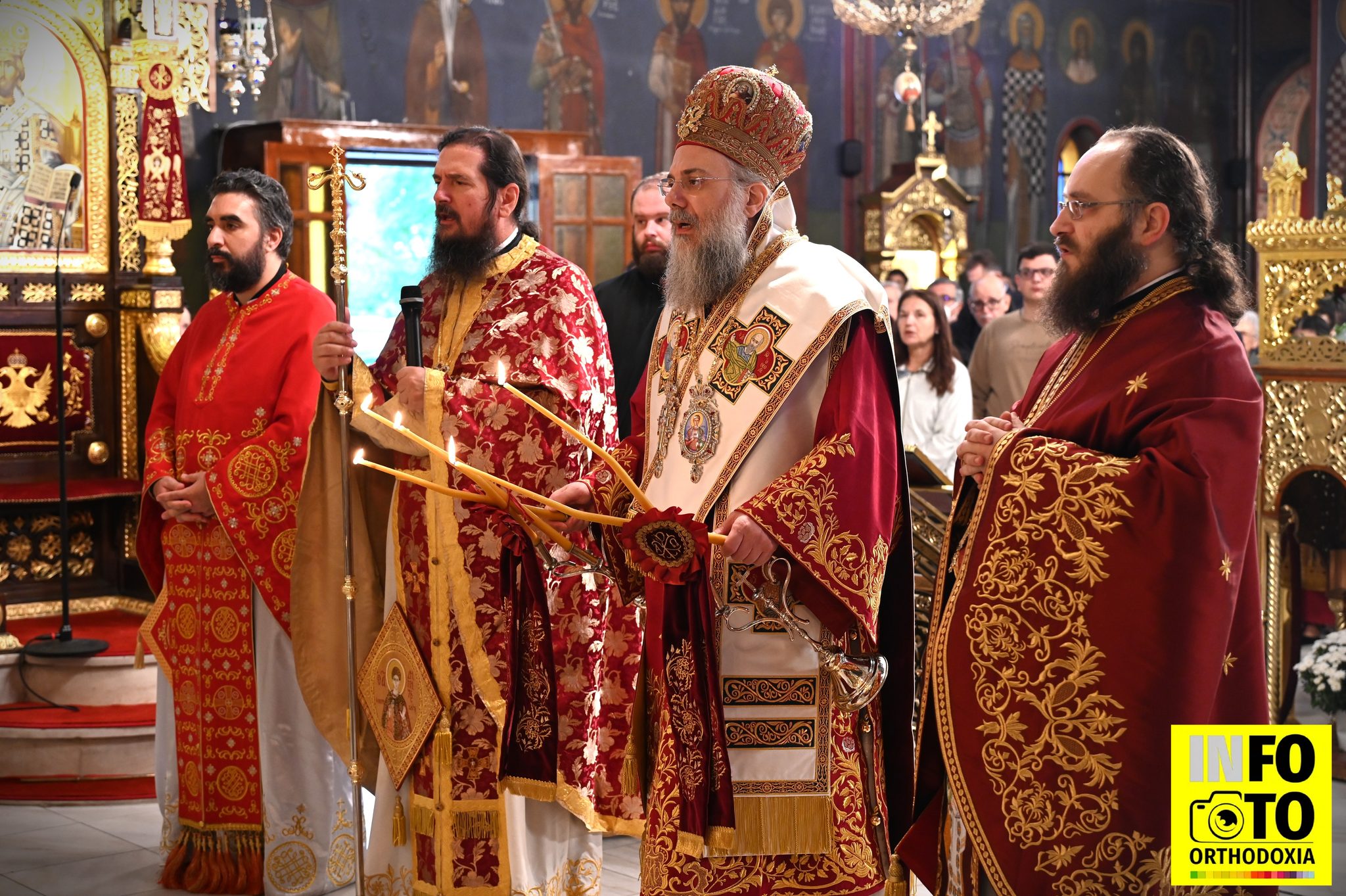 Τελέστηκε Αρχιερατική Θεία Λειτουργία στον Άγιο Δημήτριο Αμπελοκήπων - μια φωτογραφία 1