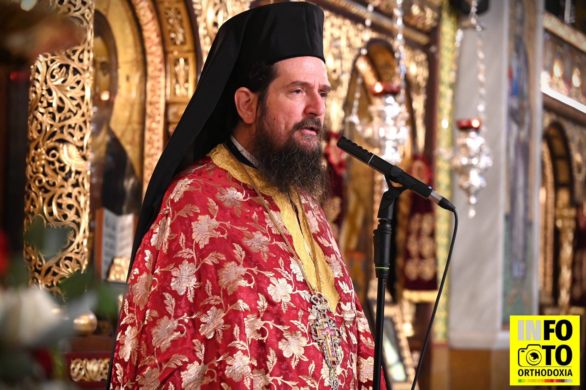 Τελέστηκε Αρχιερατική Θεία Λειτουργία στον Άγιο Δημήτριο Αμπελοκήπων - μια φωτογραφία 2