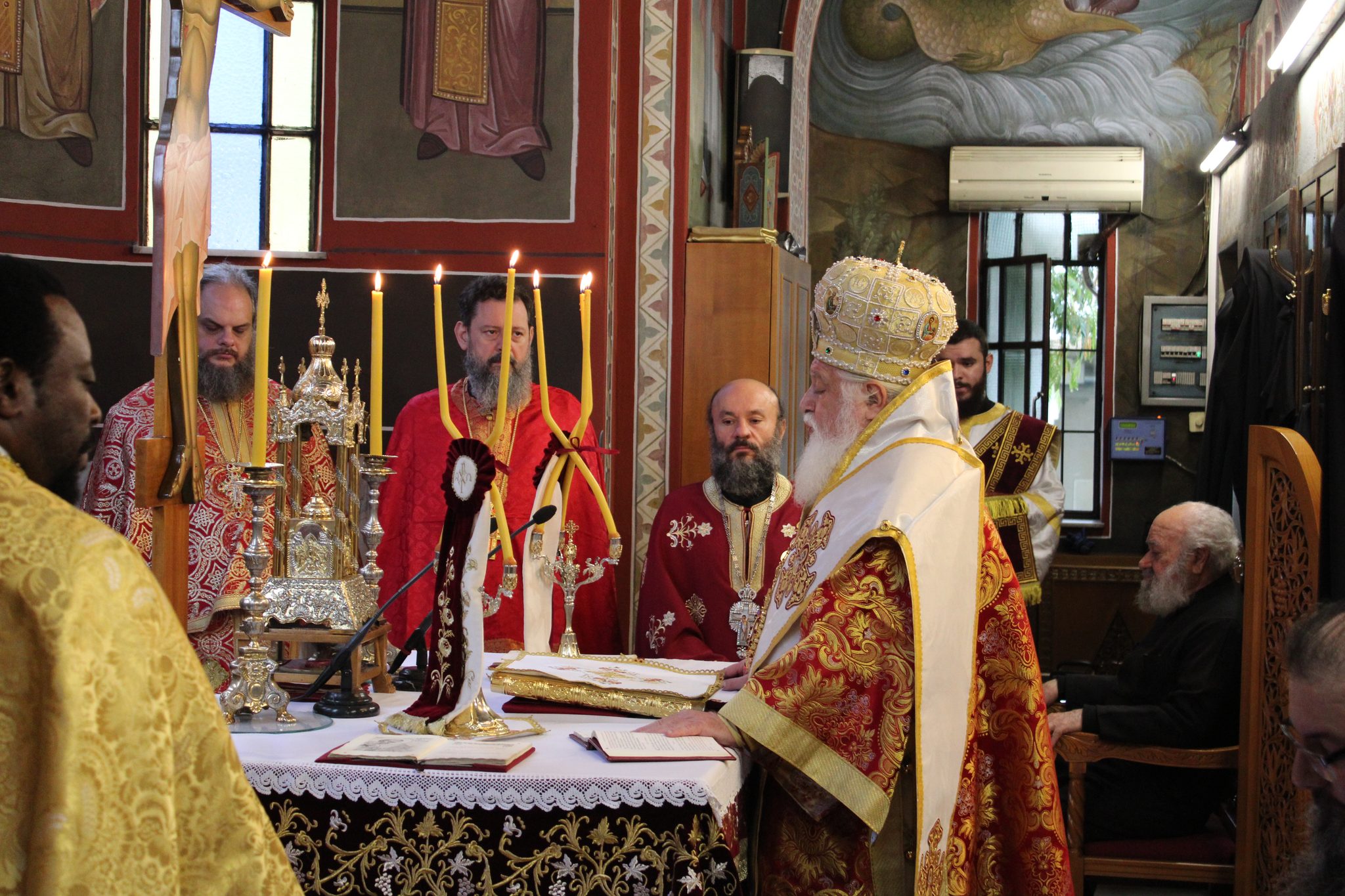 Πανηγύρισε λαμπρά ο Άγιος Δημήτριος των Όπλων στα Κάτω Πατήσια - μια φωτογραφία 1