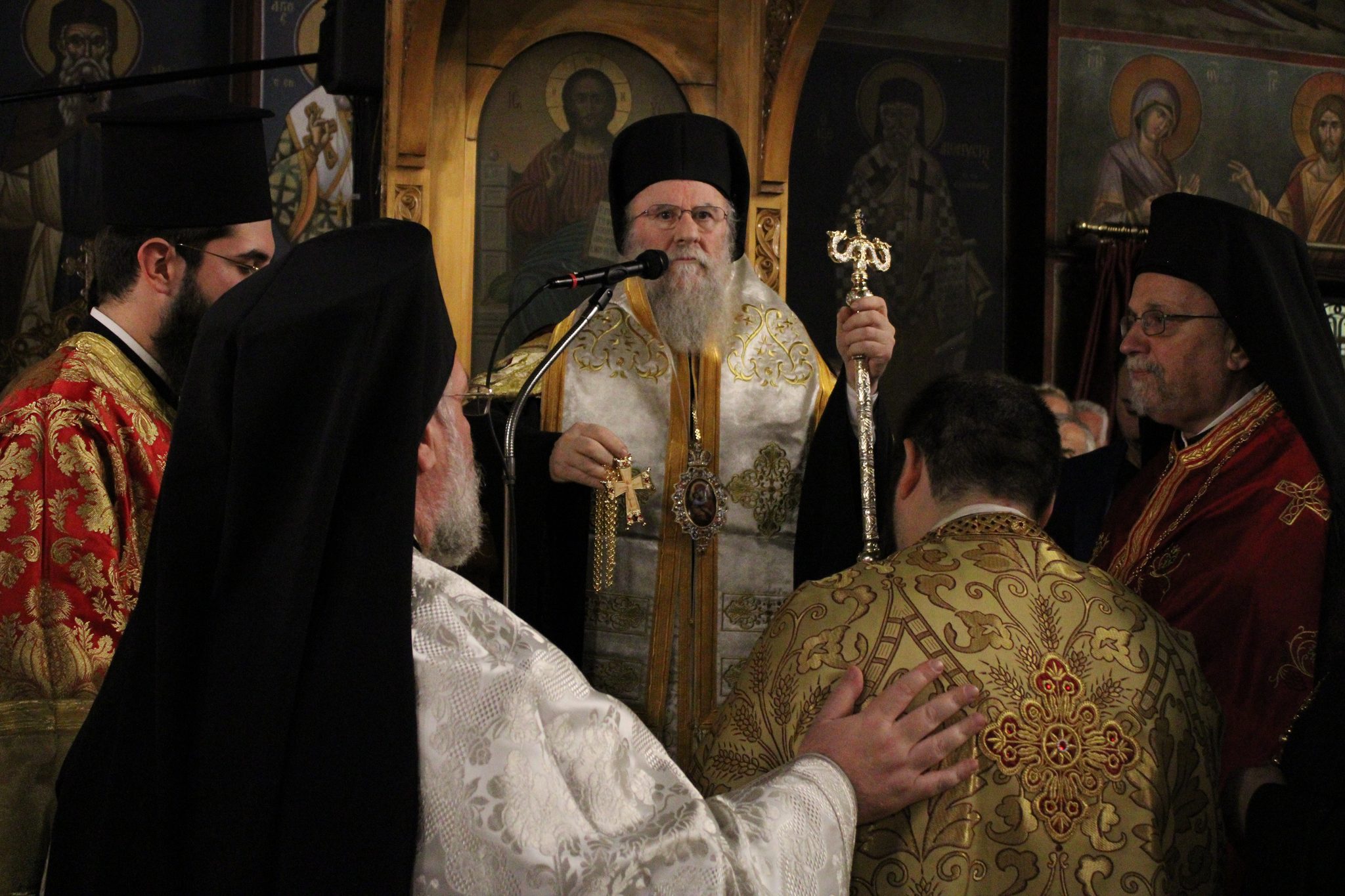 Πανηγύρισε λαμπρά ο Άγιος Δημήτριος των Όπλων στα Κάτω Πατήσια - μια φωτογραφία 2