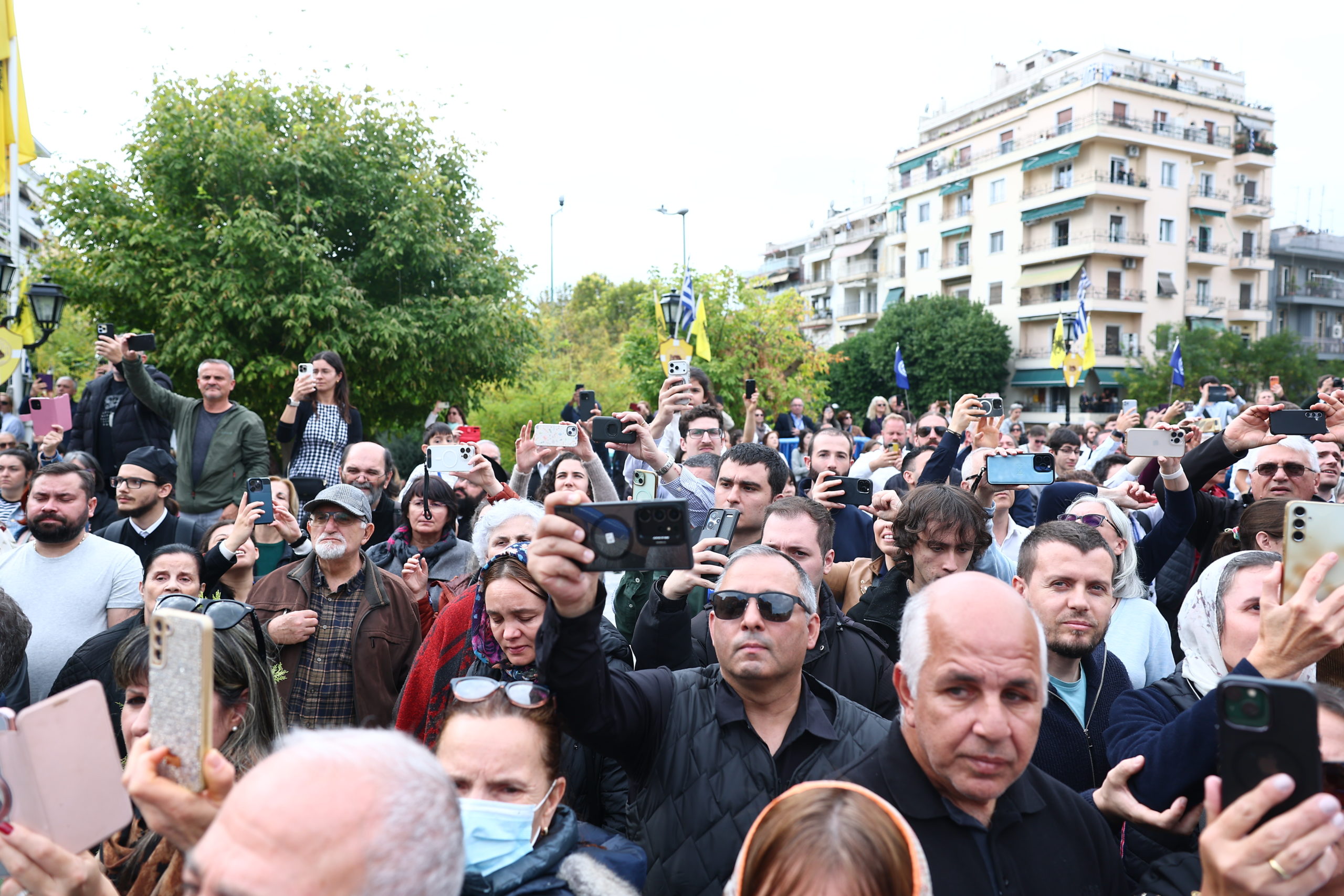 Λιτανεία των σεβασμάτων του Αγίου Δημητρίου πραγματοποιήθηκε στη Θεσσαλονίκη - μια φωτογραφία 3