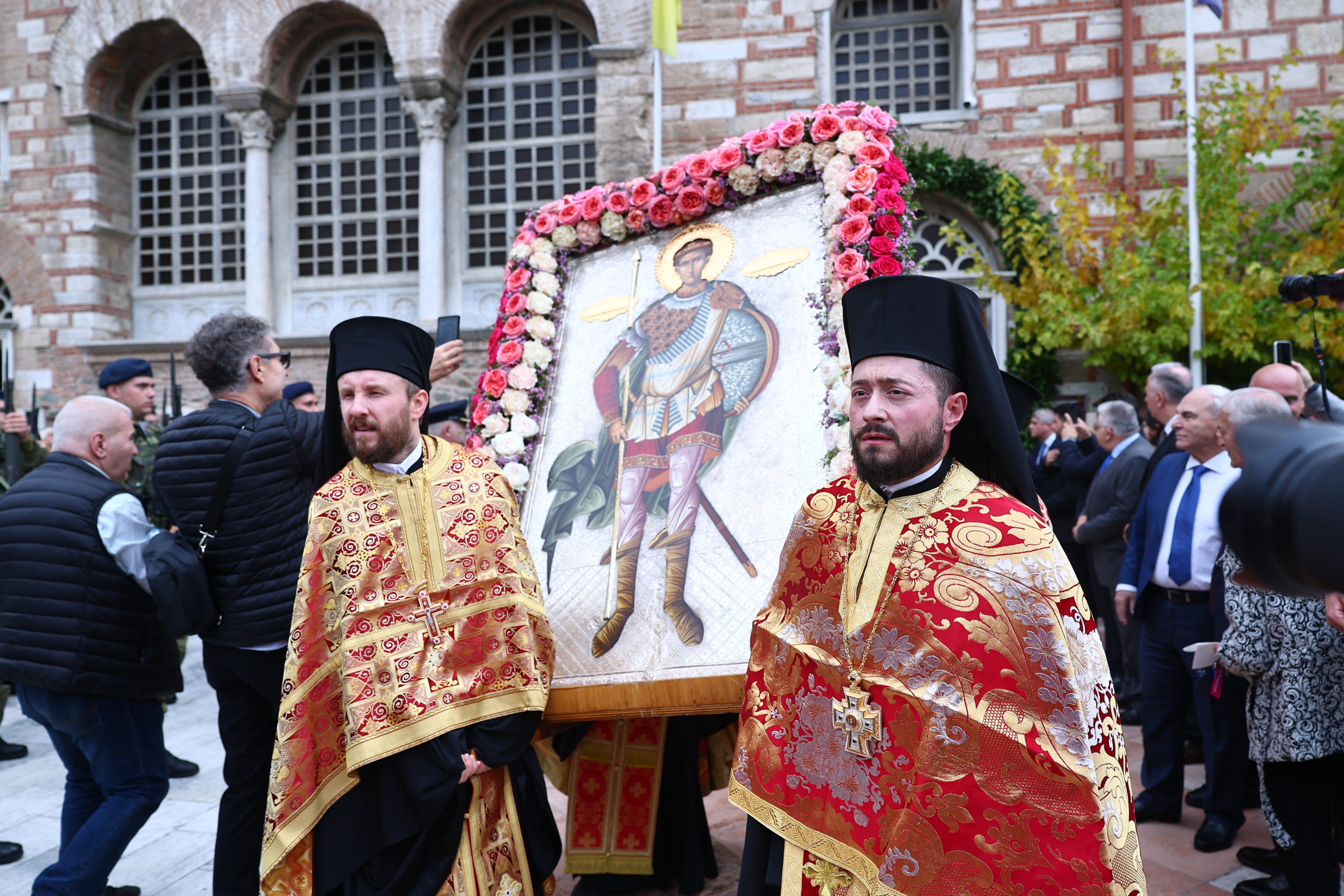 Λιτανεία των σεβασμάτων του Αγίου Δημητρίου πραγματοποιήθηκε στη Θεσσαλονίκη - μια φωτογραφία 4
