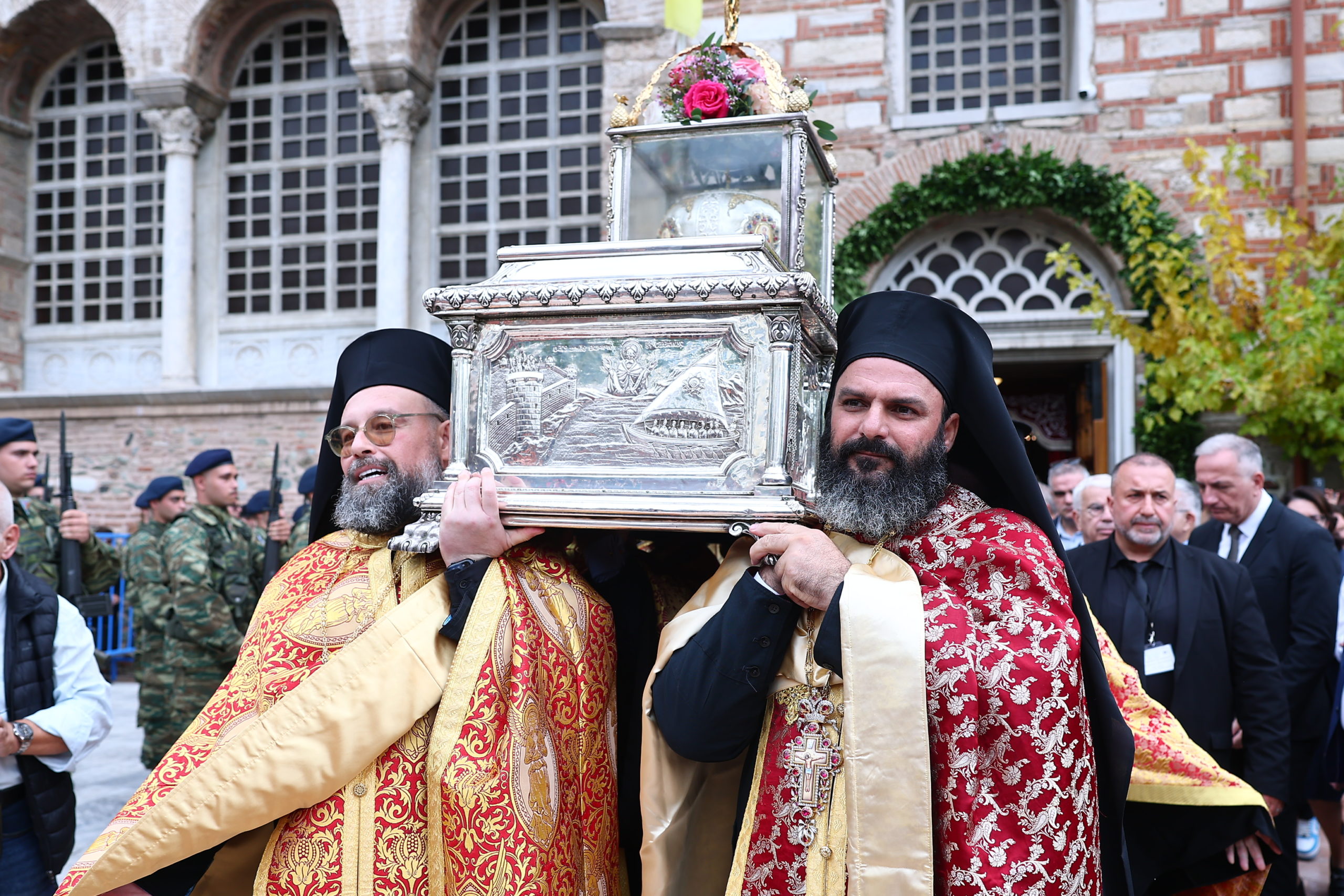 Λιτανεία των σεβασμάτων του Αγίου Δημητρίου πραγματοποιήθηκε στη Θεσσαλονίκη - μια φωτογραφία 8