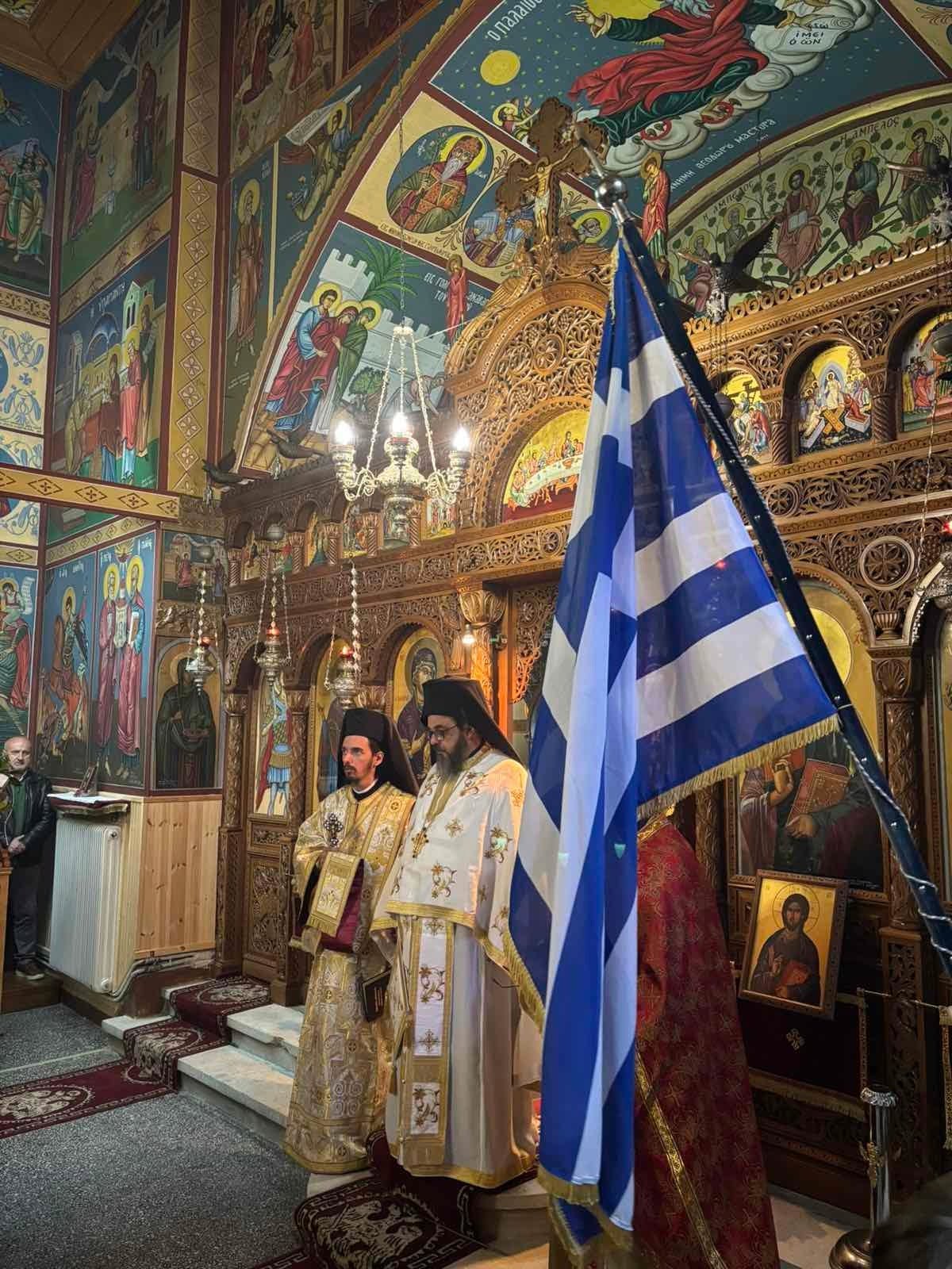 Η ΣΜΥΚ Βελλάς τίμησε στο Καλπάκι την Αγία Σκέπη - μια φωτογραφία 6